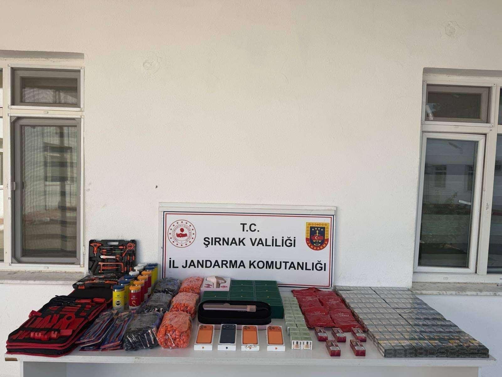 Şırnak’ta kaçakçılık operasyonunda 21 milyonluk ürün ele geçirildi