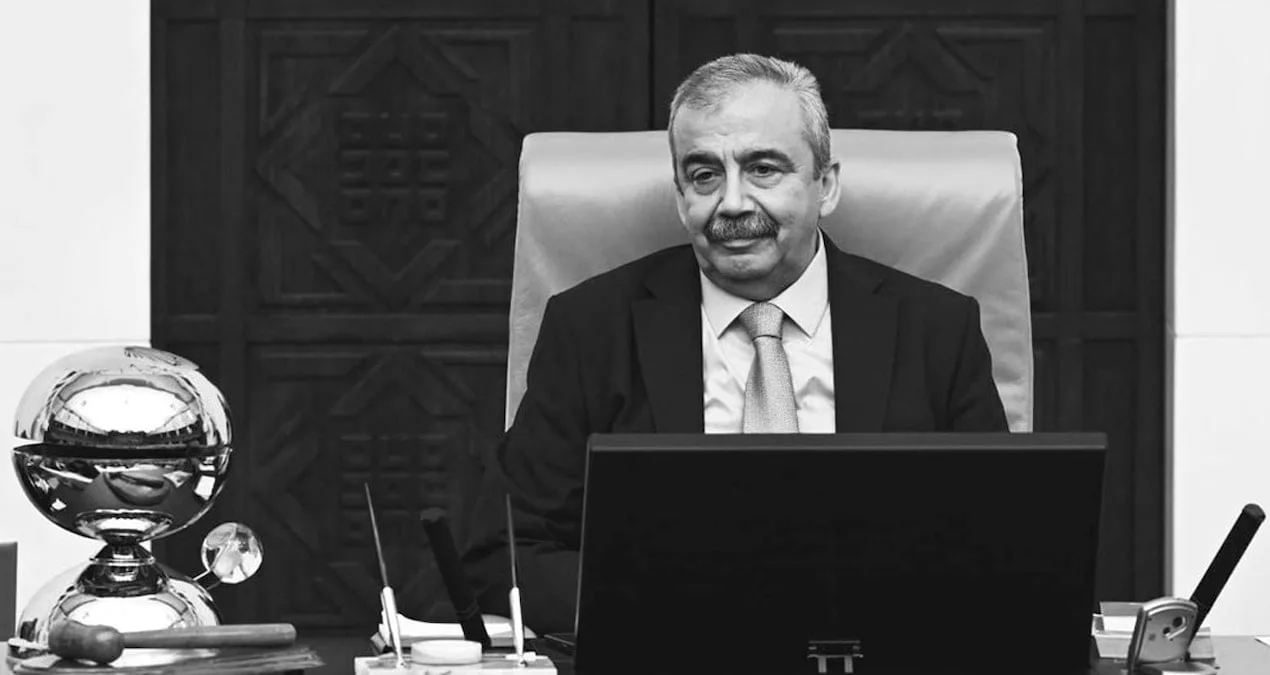 Sırrı Süreyya Önder’in Adı Caddeye Verildi!