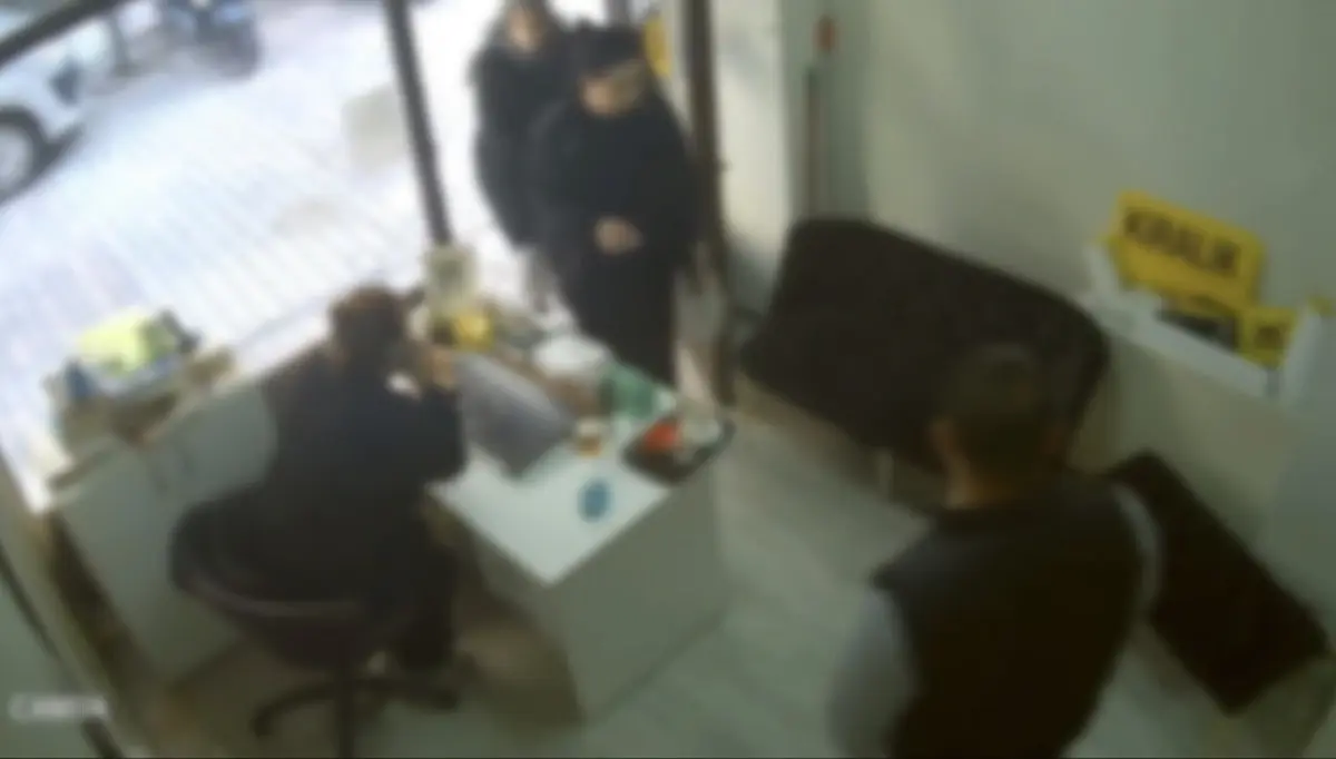 Çocukların var utanmıyor musun? Gelinini öldüren kayınvalidenin kızı da gözaltında 4