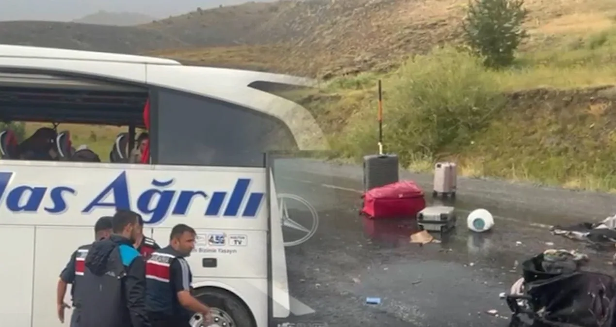 Sivas’ta Feci Otobüs Kazası: Ölü ve Yaralılar Var