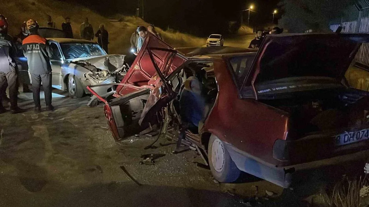 Sivas’ta Trafik Kazası: 15 Yaşındaki Çocuk Öldü
