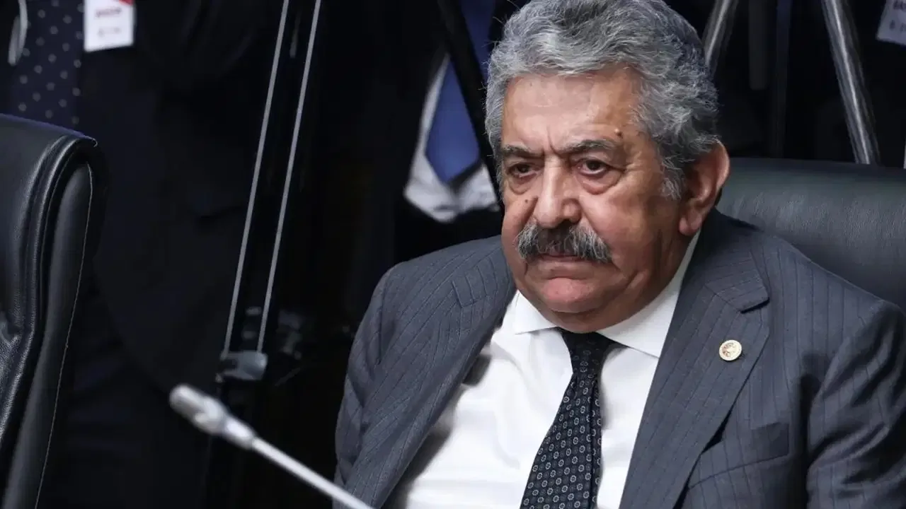 Siyasi Partiler ve Seçim Kanunu’nda Yenilik Zamanı!