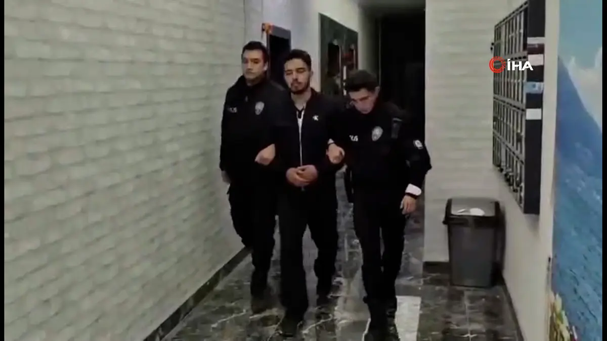 Sanal Çetelere  operasyon! Silahlı fotoğraflar paylaşıyorlardı 3