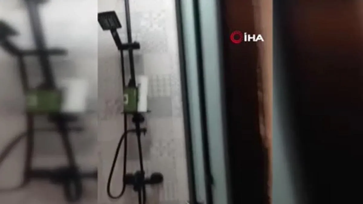 Spor Salonunda Gizli Kamera Skandalı!