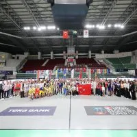 Spor şenliklerinde kardeşlik rüzgarı esti
