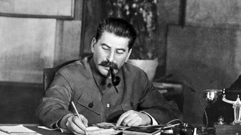 Stalin’in Hayatı Dizi Oluyor: 4 Bölümde Anlatılacak