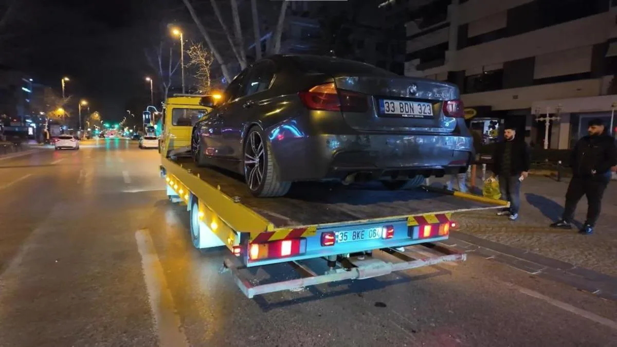 Standart Dışı Egzozdan Araç Trafikten Men Edildi