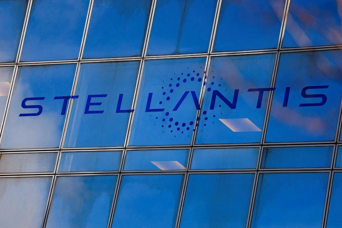 Stellantis’ten 955 bin araca geri çağrı: Kamerada yazılım sorunu