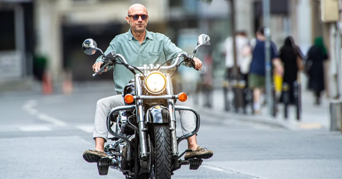 Suat Güzey’in Motorla Huzur Arayışı