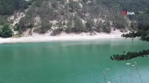 Korkutan görüntü! Ünlü göl kuruma noktasına geldi