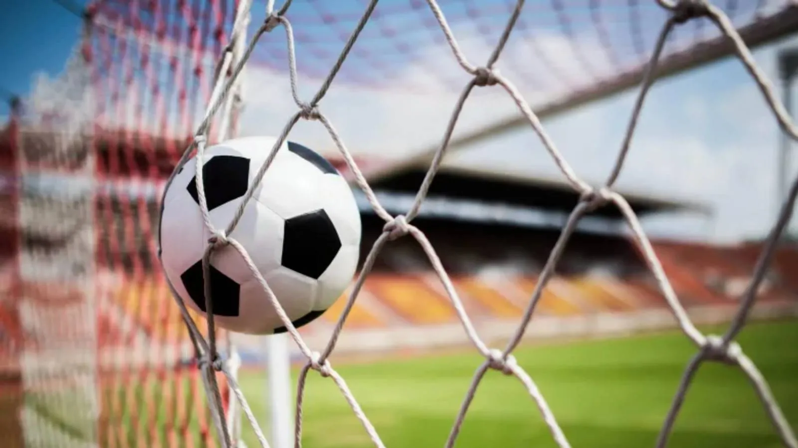 <p><strong>Süper Lig’de Finansal Kriz ve Rekabet Sorunları</strong></p>