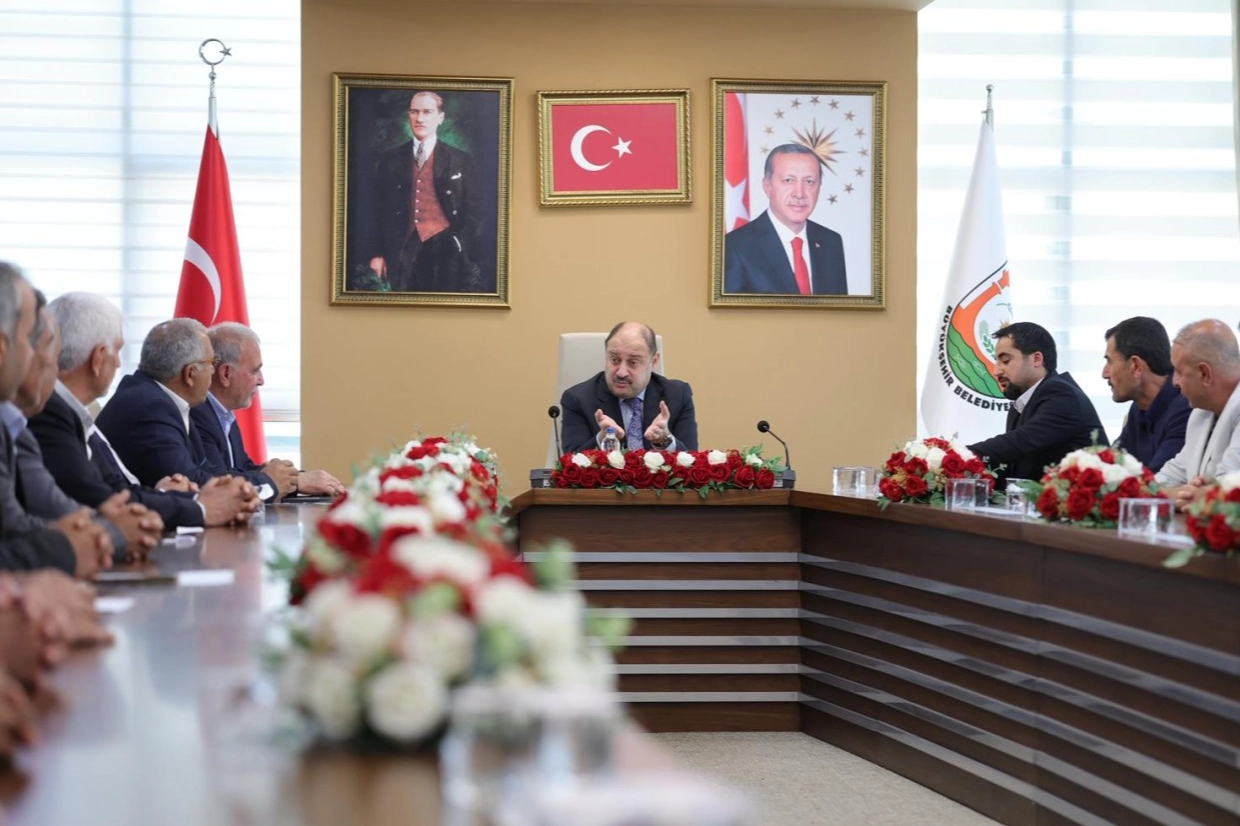 Suruç’ta Muhtarlarla İş Birliği Toplantısı Gerçekleşti