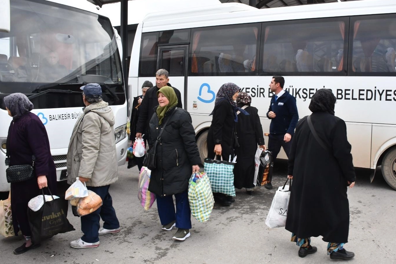 Susurluk’ta Ücretsiz Ulaşım Desteği Başlatıldı