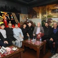Tahanlı pide ve çaylar Başkan Bozbey'den Tahanlı pide ve çaylar Başkan Bozbey'den