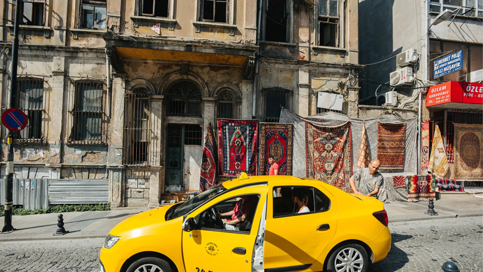 Taksiciler Güvenlik İçin Kurşun Geçirmez Kabin İstiyor!
