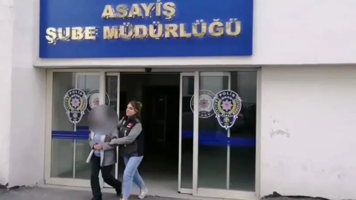 Taksiden 15 Bin Lira Çalan Kadın Yakalandı!