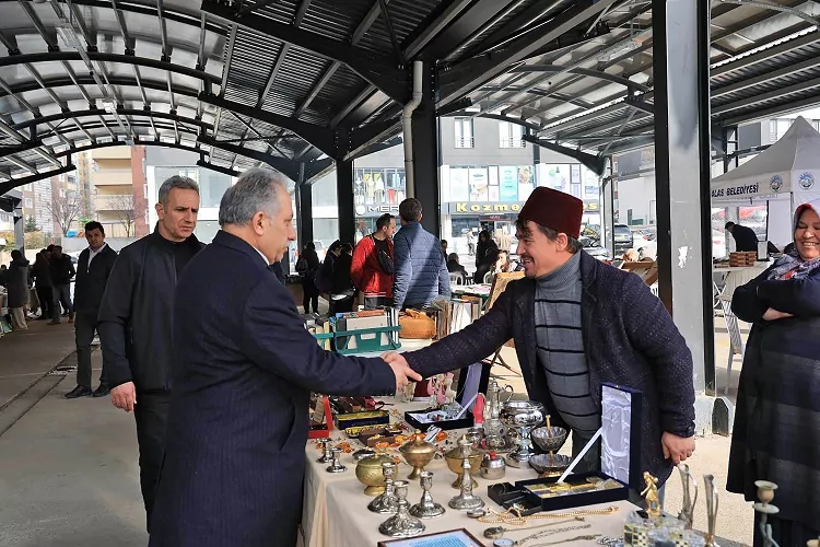 Kayseri Talas Antika Pazarı