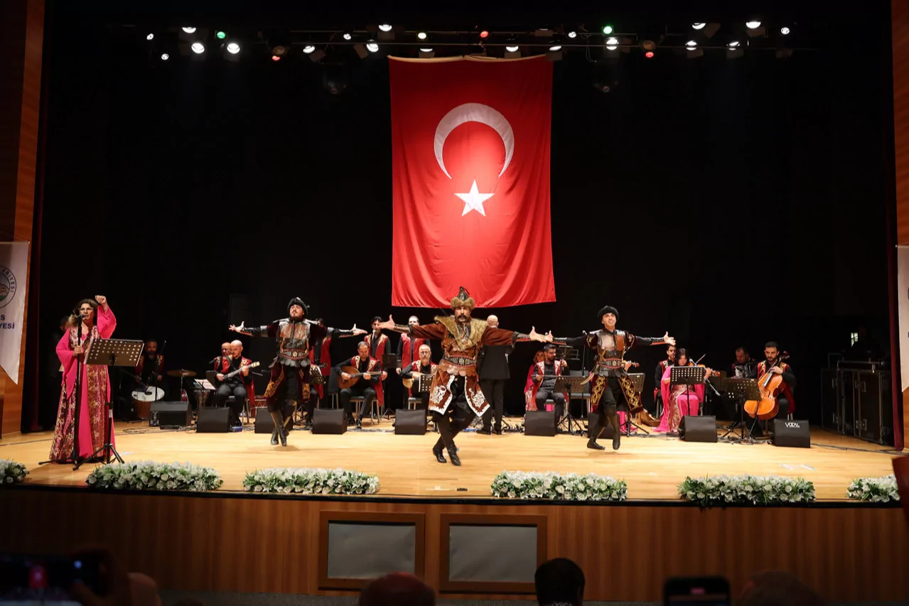 Talas’ta Türk Dünyası Şair ve Yazarlar Buluşması
