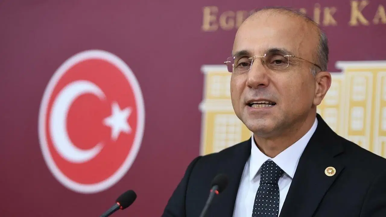 Tam Hak İstiyoruz, Eksik Hakkı Kabul Etmiyoruz!