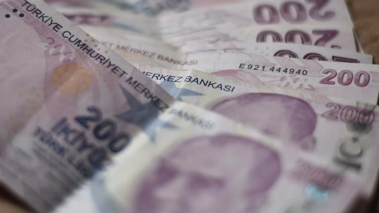 Tamamlayıcı Emeklilik Sistemi’nde Kesinti Dönemi!