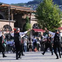 1783786231<em>757</em>Tarihi-Hanlar-Bolgesinde-halk-danslari-soleni.jpeg
