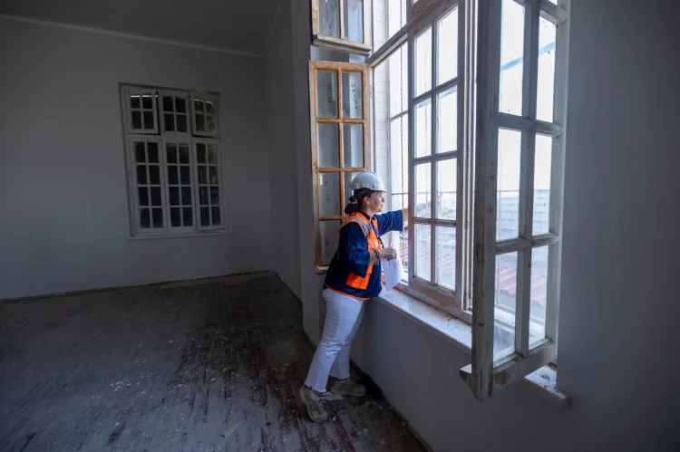 Tarihi Sayaç Atölyesi Sanatla Yeniden Hayat Buluyor