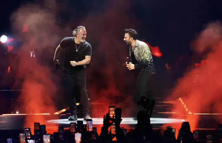Tarkan’dan Cem Yılmaz’la Unutulmaz Düet!