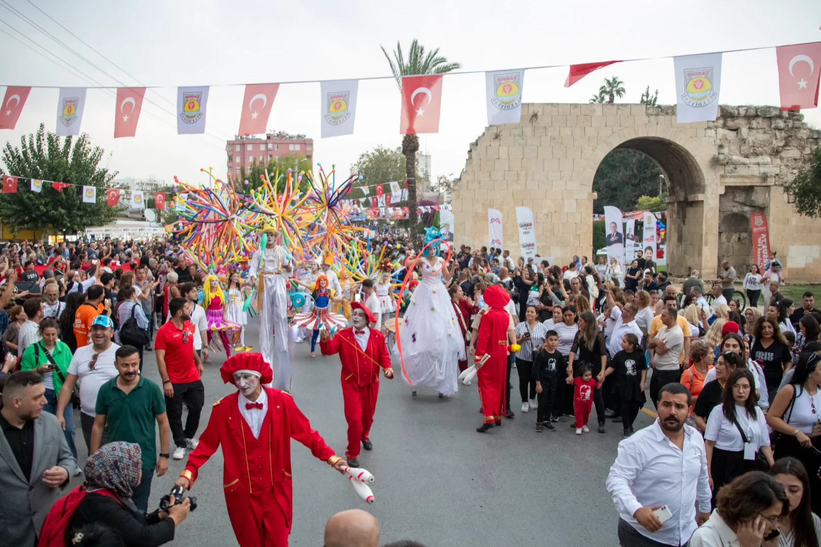 Tarsus Festivali'nde Tarihi Miras ve Kültürel Zenginlik