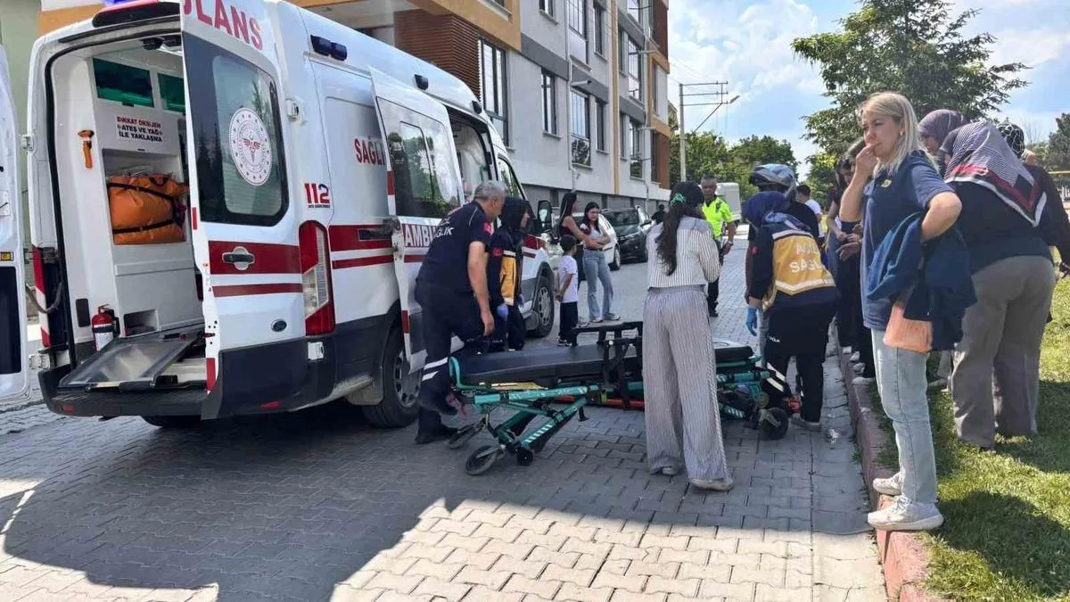 Tavşanlı’da Motosiklet Kazası: 2 Yaralı!