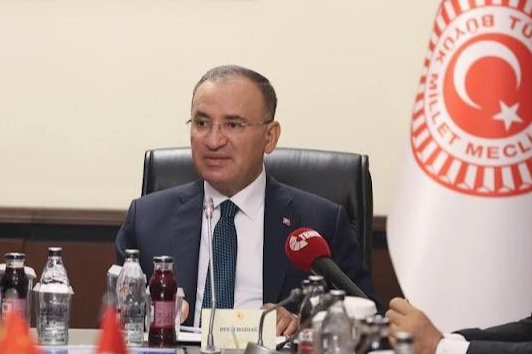 TBMM Başkanvekilliğine Bozdağ Yeniden Seçildi!