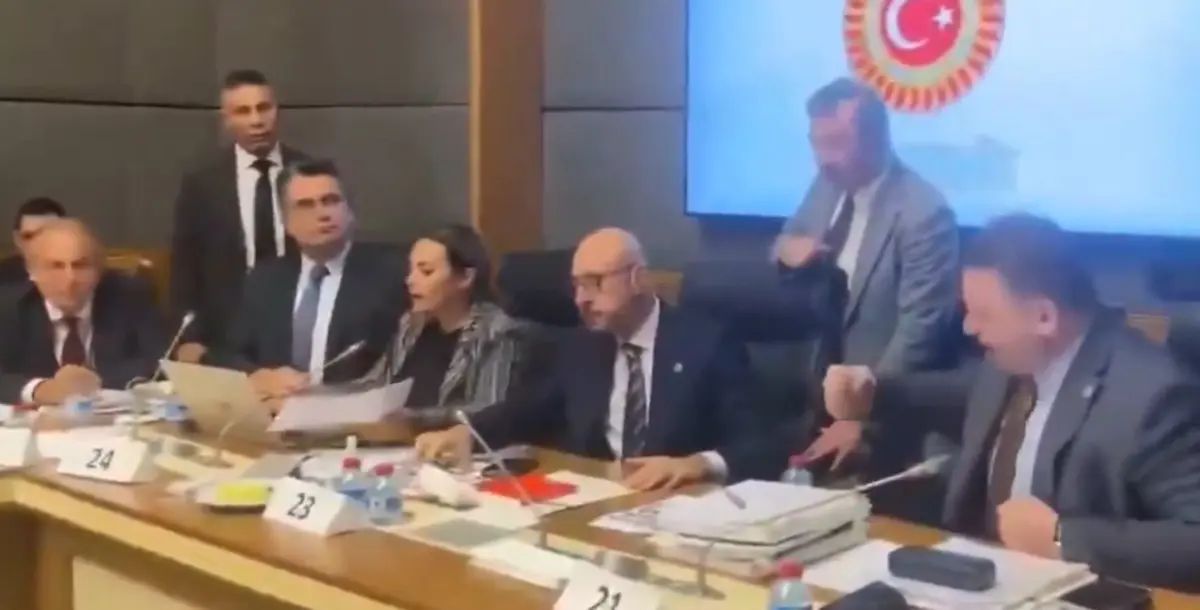 Tuğrul Türkeş ten MHP li isme sert sözler!
