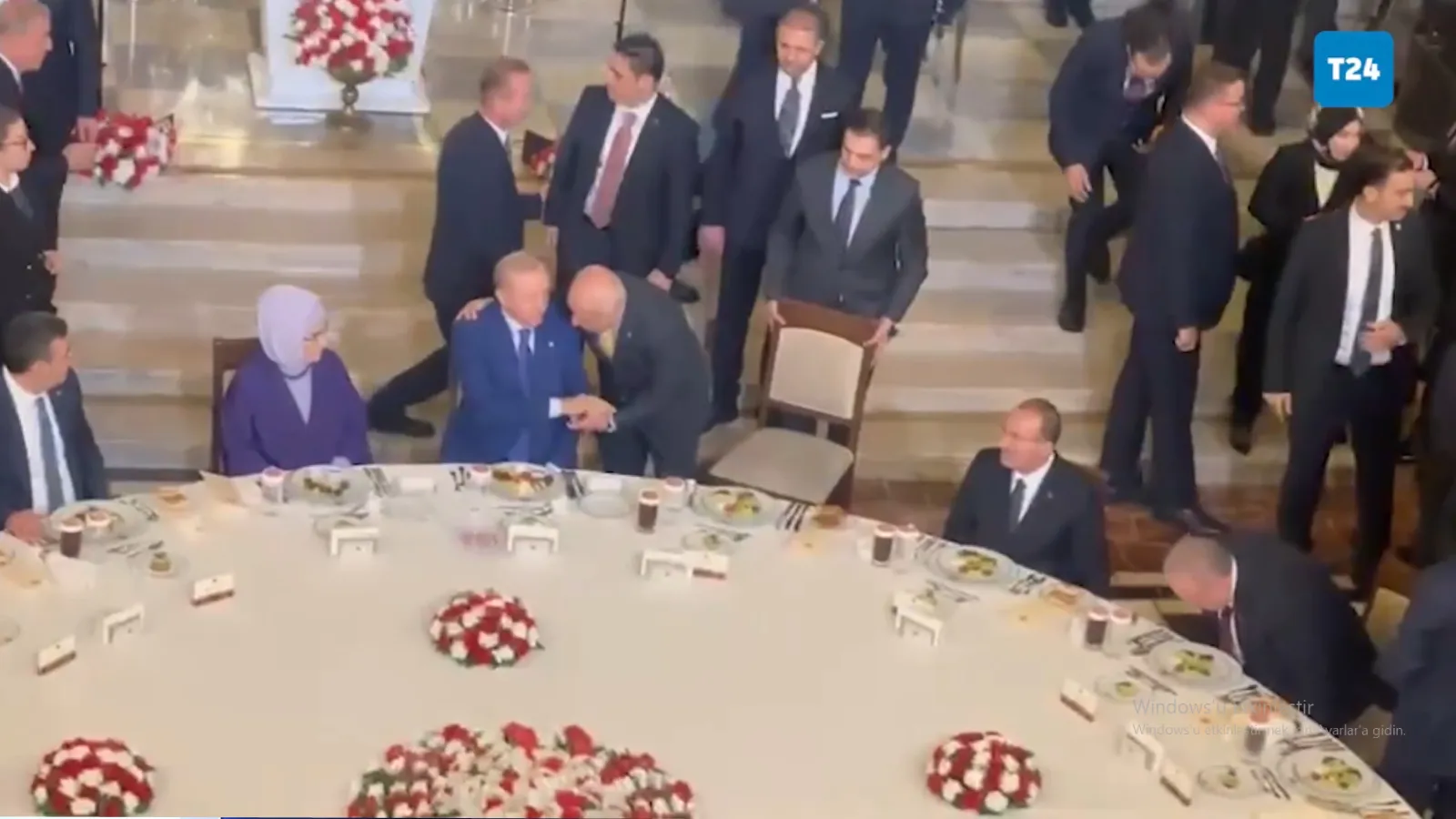 TBMM İftarına Katılmayan Liderler Gündemde!