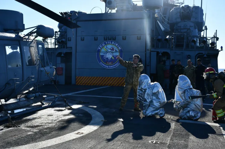 TCG Yıldırım’dan Libya’ya Deniz Eğitimi