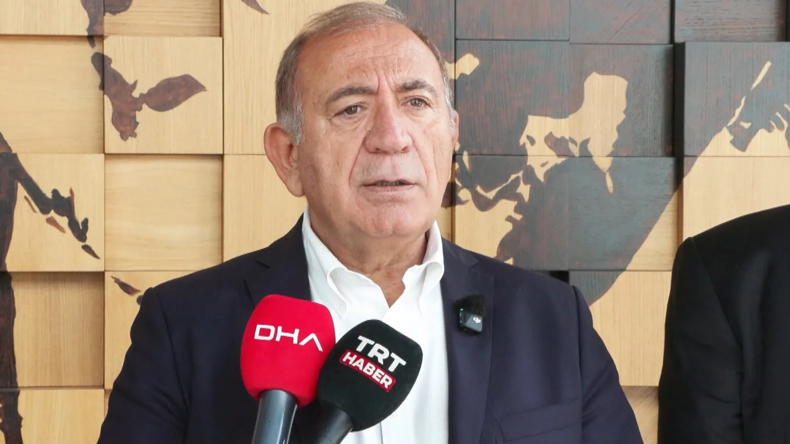 Tekin: ’41 Çalışan İddiası Yalan, Sadece 7 Var’