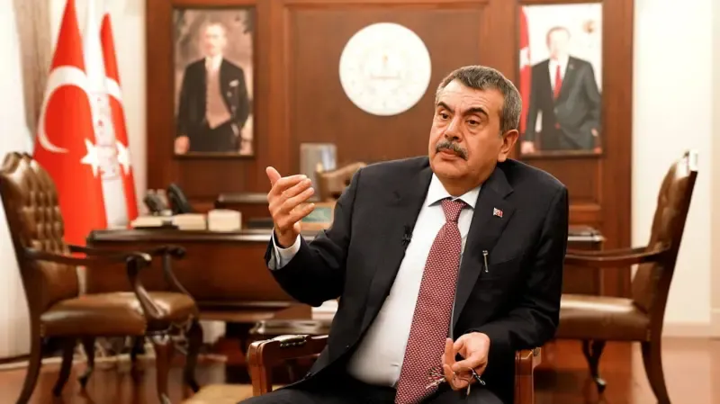 Tekin: CHP’nin Başörtüsü Konusundaki Çelişkisi!