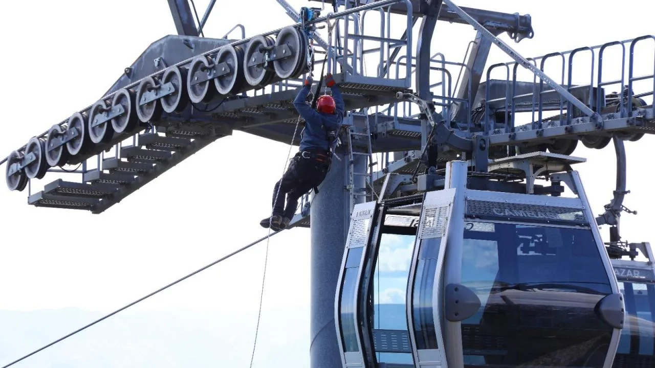 Teleferik Kurtarma Tatbikatı Başarıyla Gerçekleşti