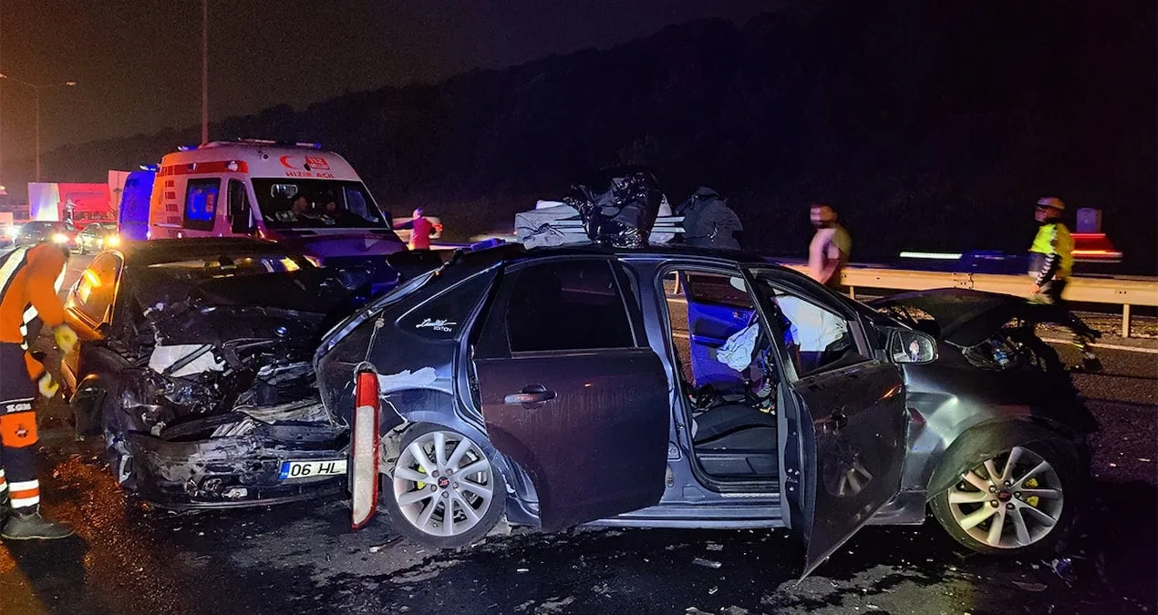 TEM Otoyolu’nda feci kaza: 7 yaralı!