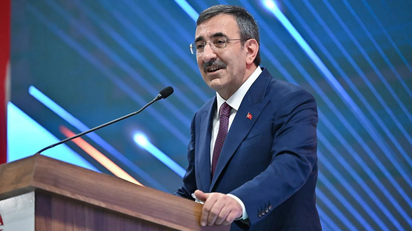 Temmuz’da Cari Denge 1,77 Milyar Dolar Fazla Verdi