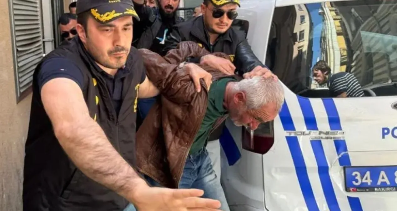 Tengioğlu’ndan özür: ‘Aptallıkla yaptım’