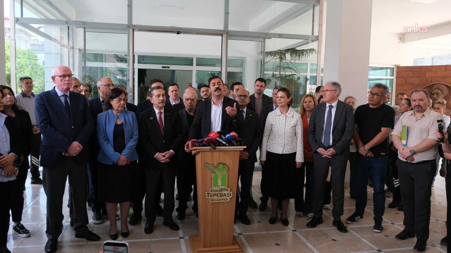 Tepebaşı Belediyesi’ne Şafak Operasyonu!