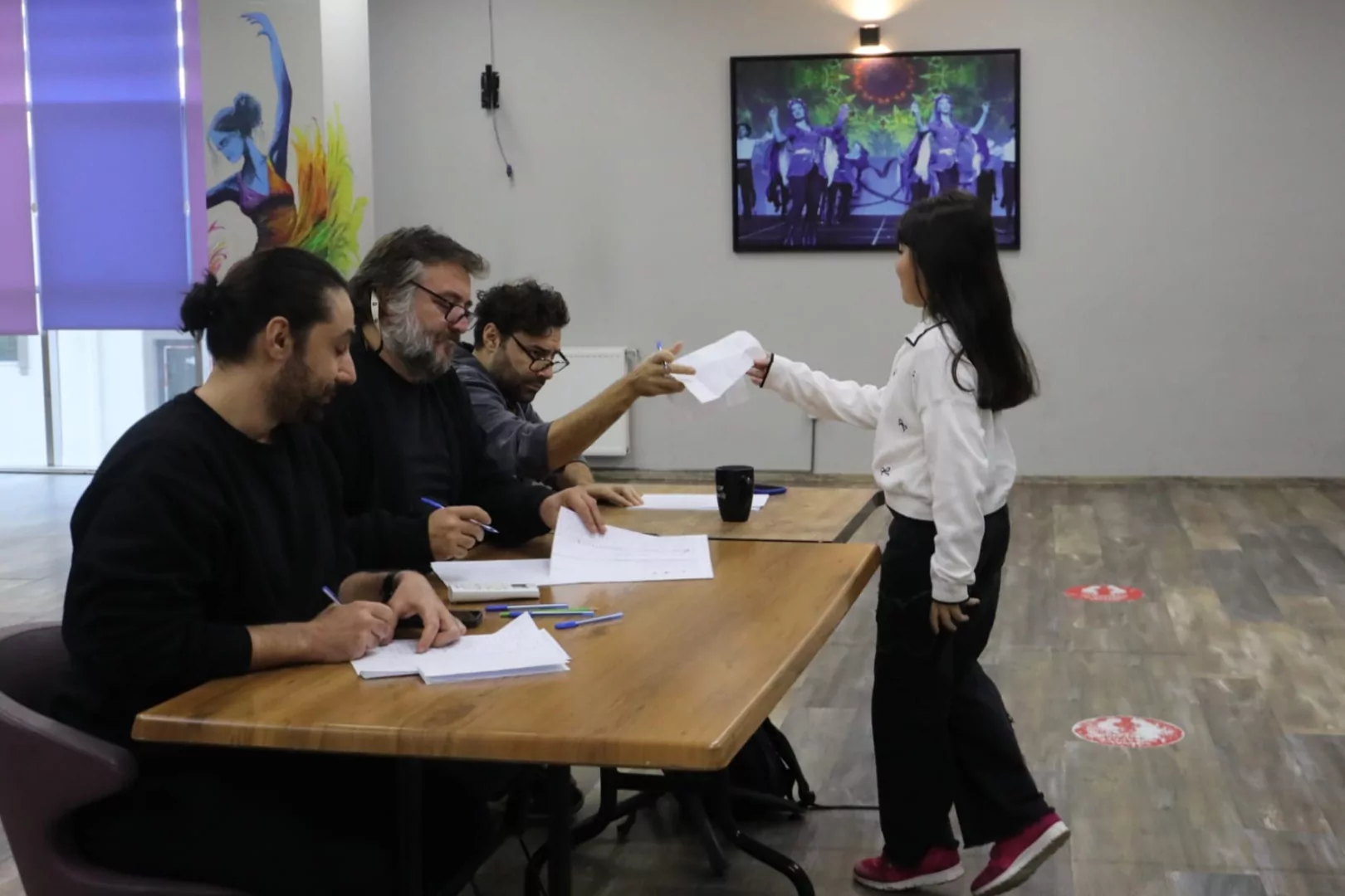 Tiyatro Seçmeleri İzmit’te Büyüleyici Bir İlgiyle Tamamlandı!
