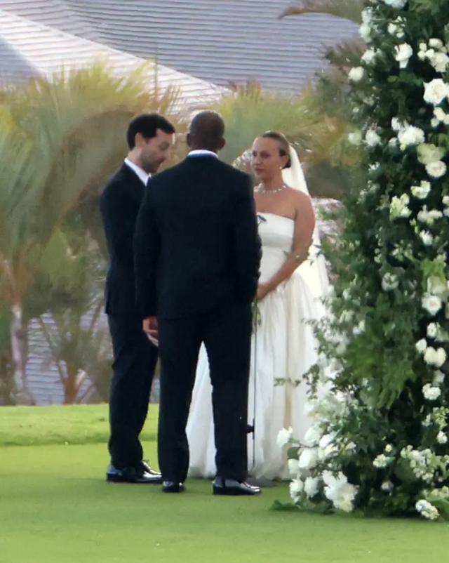 Tobey Maguire, Eski Eşinin Nikah Töreninde Şaşırtan Bir Görev Üstlendi