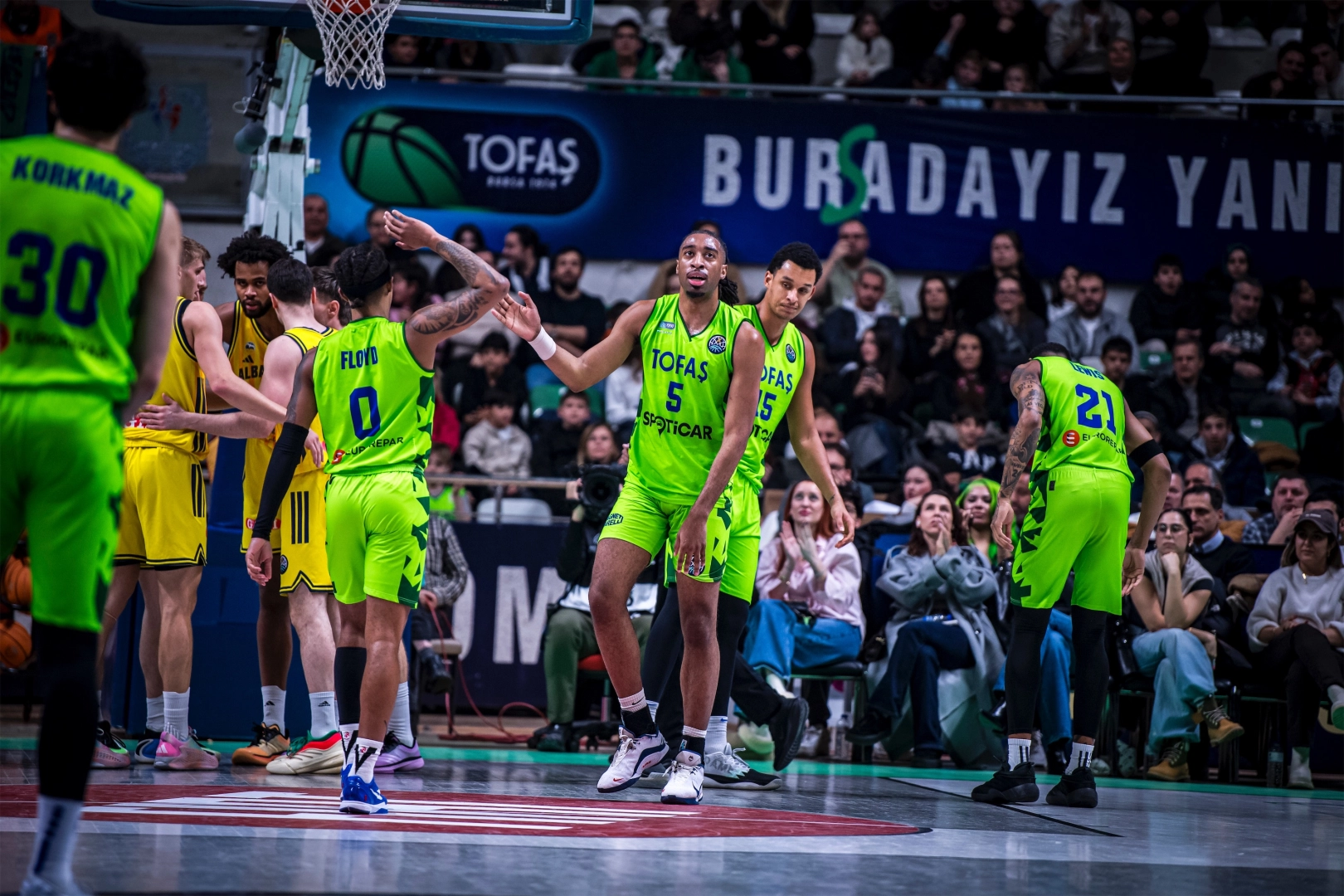 TOFAŞ, AEK B.C. ile Zorlu Maçta Karşılaşacak!