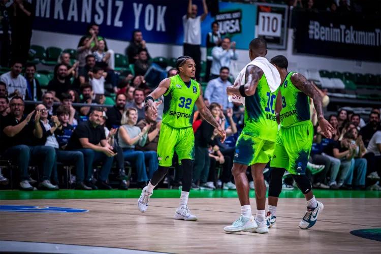 TOFAŞ, Buducnost’u 90-85 ile geçerek 3’te 3 yaptı!