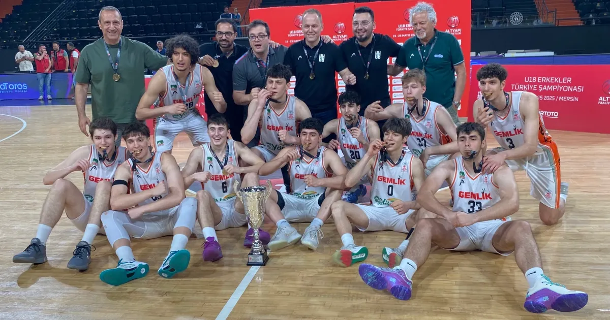 Tofaş, U18 Türkiye Kupası’nda Şampiyon!