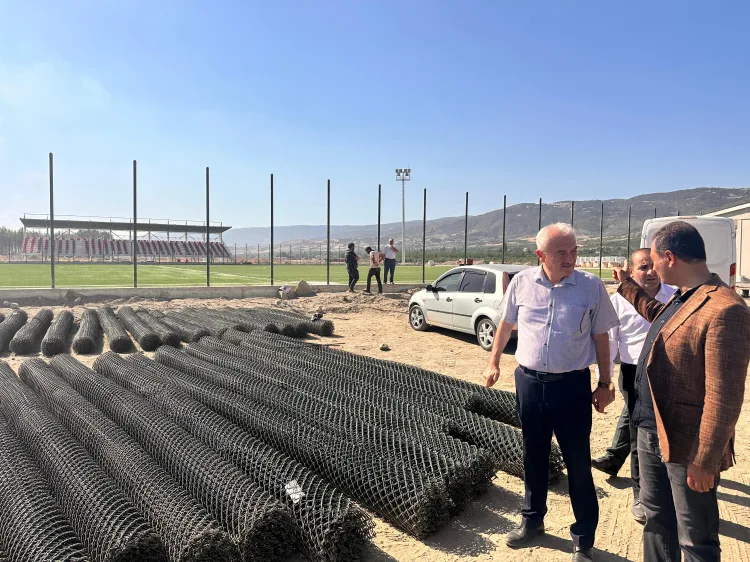 Tokat’a Yeni Spor Tesisleri: Futbol ve Atletizm!