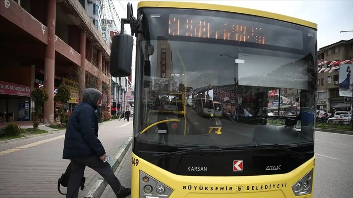 Toplu Ulaşımda Yüzde 15 Zam, Yeni Tarifeler Belirlendi