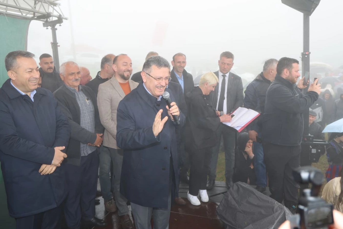 Trabzon’da Bahar Şenliği ve Yeni Yol Müjdesi!