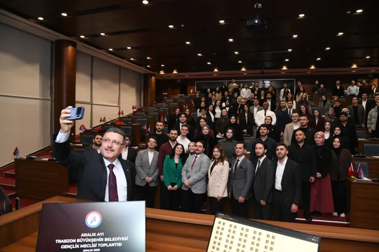 Trabzon’da Öğrencilere Ulaşım ve Sosyal İndirim!