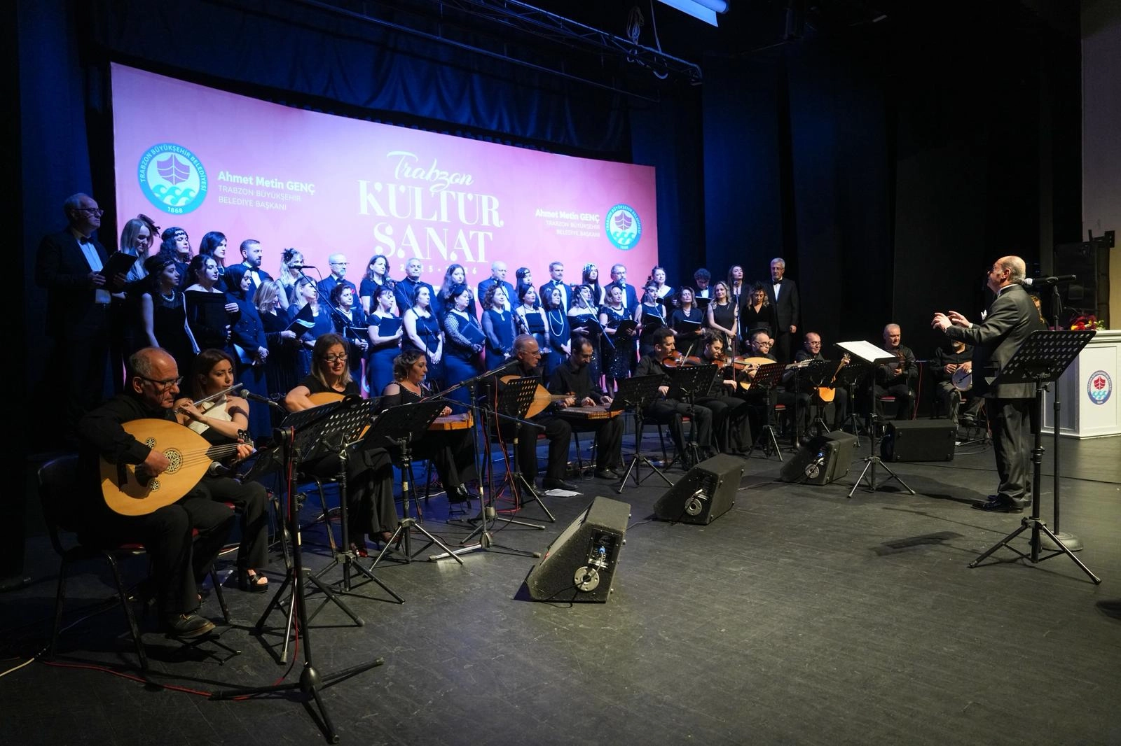 Trabzon’da Sanat Rüzgarı: Konserler Devam Ediyor!
